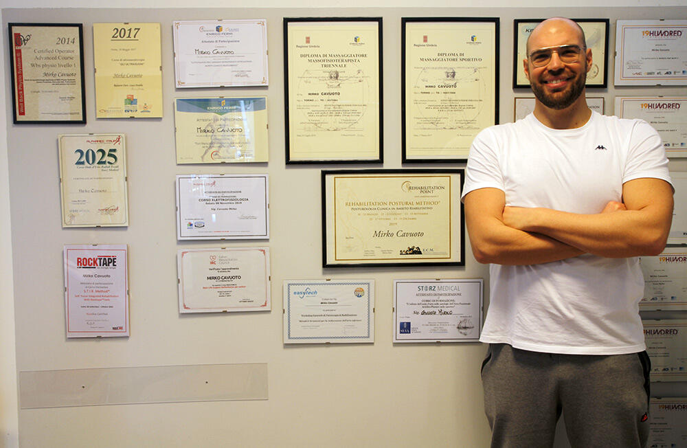 Mirko Cavuoto - Massofisioterapista Mirko Cavuoto - Massofisioterapista
